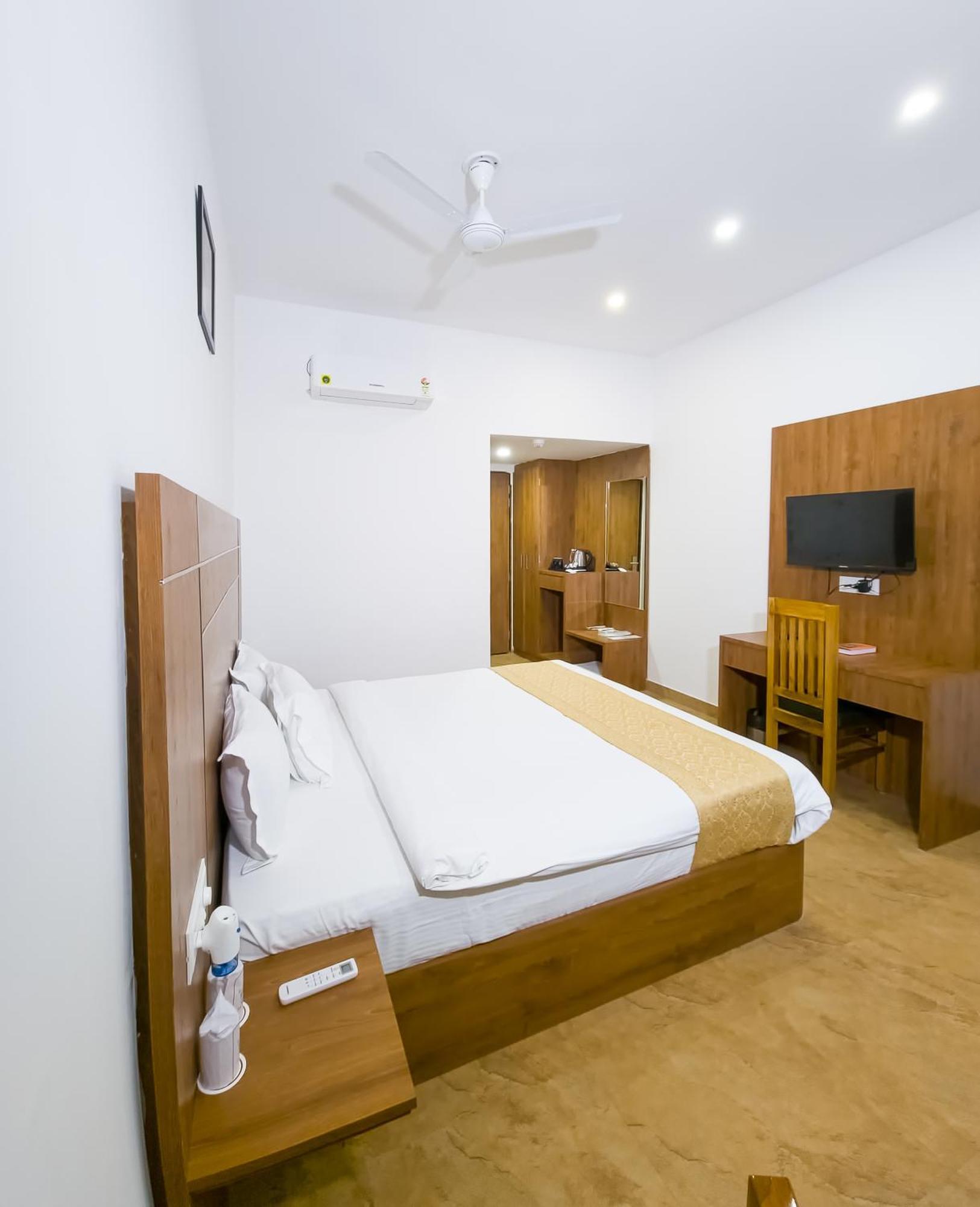 Hotel Amritara Ramila Kutir Ayodhya Exterior foto
